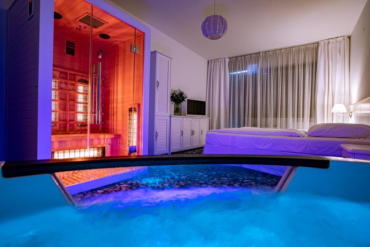 Apartament Rodzinny Beach Sauna&Jacuzzi Arka Medical Spa 코워브제크 외부 사진