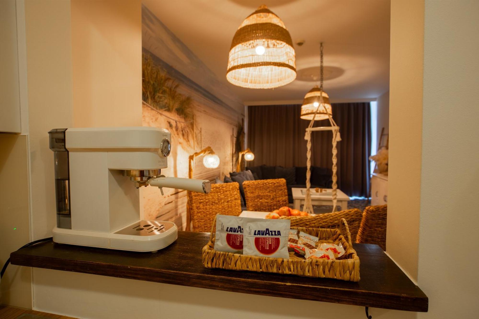 Apartament Rodzinny Beach Sauna&Jacuzzi Arka Medical Spa 코워브제크 외부 사진